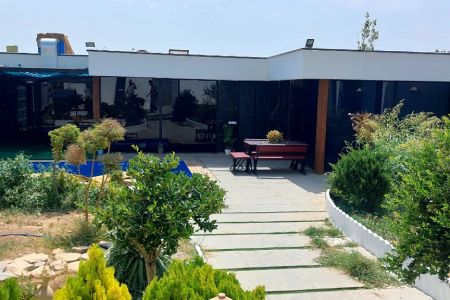 ویلا استخردار در کوهسار