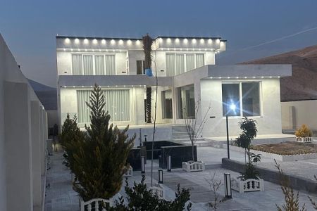 ویلا دوبلکس استخردار در شیراز - گلستان