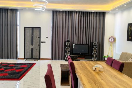 ویلا استخردار در چهارباغ - آغچه حصار