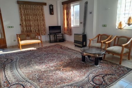 خانه حیاط دار در هچیرود - همکف