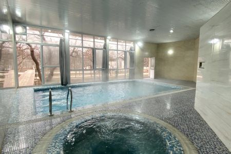 ویلا با استخر و جکوزی در شهریار -دینارآباد