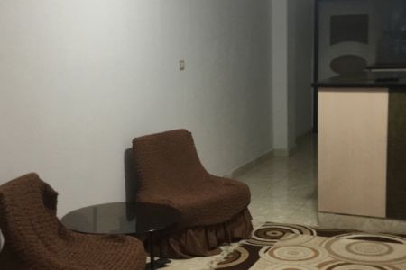 سوئیت مبله در قشم - سیستان - ط دوم واحد شرقی