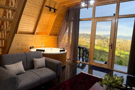 کلبه سوئیسی جکوزی دار در شیرگاه - درازکلا