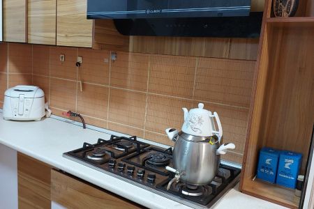 سوئیت در پیربازار رشت - همکف