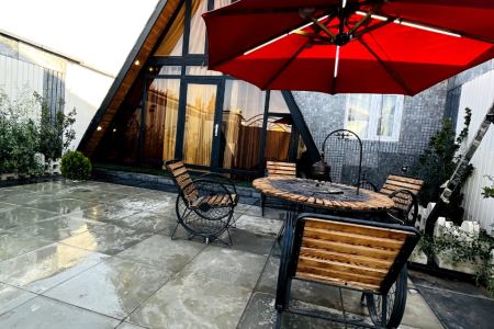 اجاره کلبه سوئیسی در چهارباغ - لشگرآباد