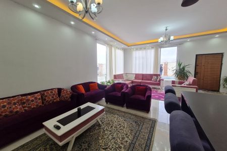 ویلا استخردار در جاده چهارباغ
