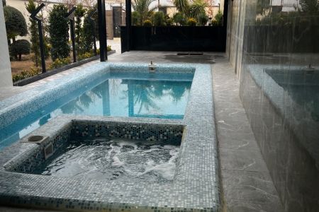 ویلا دوبلکس استخردار در چهارباغ - عرب آباد