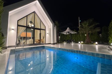 ویلا استخردار با طراحی خاص در امامرود چالوس