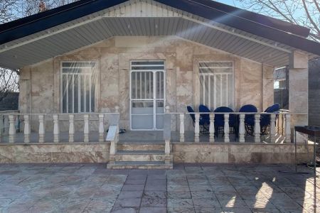 ویلا استخردار در چهارباغ - رامجین