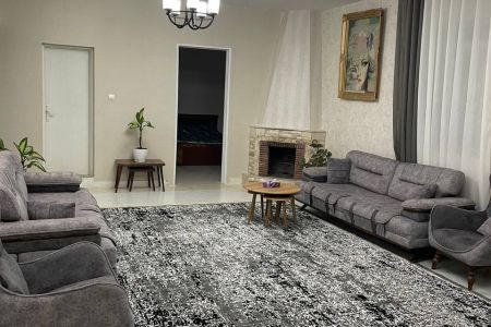 ویلا استخردار در چهارباغ - رامجین