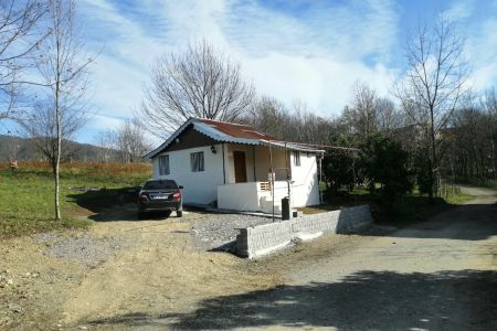 سوئیت در لاهیجان - زمیدان