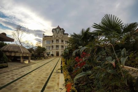 ویلا استخردار چهار طبقه در چابکسر - ۶ خوابه