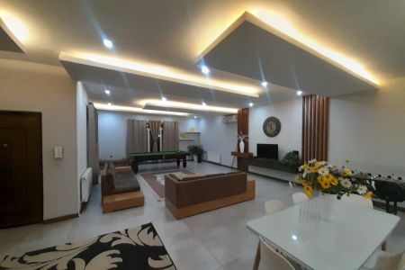 ویلا استخردار در چهارباغ - ابراهیم آباد