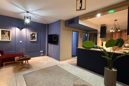 اجاره آپارتمان مبله در تهران - انقلاب - طبقه ۲