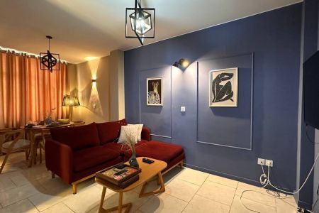 اجاره آپارتمان مبله در تهران - انقلاب - طبقه ۲