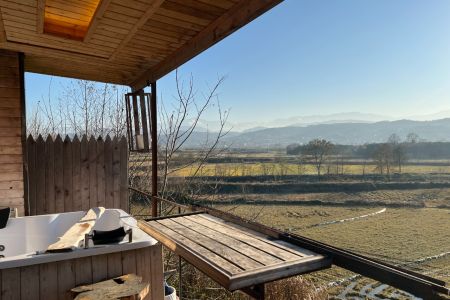 کلبه سوئیسی جکوزی دار در بابکنار - بالفکلای