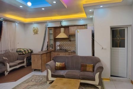 خانه ویلایی استخردار در ملارد - لم آباد