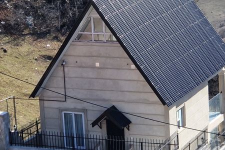 سوئیت بالکن دار در حشمت آباد رودبار - و ۱