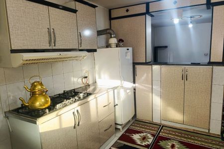 سوئیت مبله در بانه - بلوار هیمن - طبقه دوم