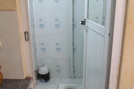 اتاق سه تخته نزدیک حرم در مشهد - زیر همکف