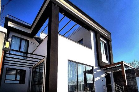 ویلا دوبلکس استخردار در رودهن - مهرآباد