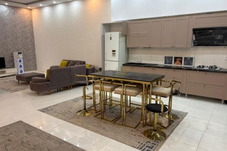 ویلای استخردار در ساوجبلاغ - عباس آباد بزرگ