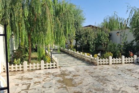 ویلا استخردار در چهارباغ - محمد آباد افشار