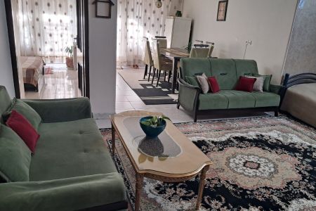 سوئیت در اصفهان - با حیاط نقلی - نیکنام