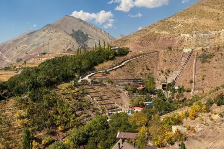 ویلا در ییلاقات فشم - آهار