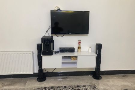 فيلا دوبلكس للإيجار في عباس آباد - فورتكس