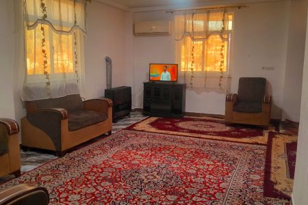 اجاره خانه حیاط دار در قلعه رودخان - حیدرآلات - ۱