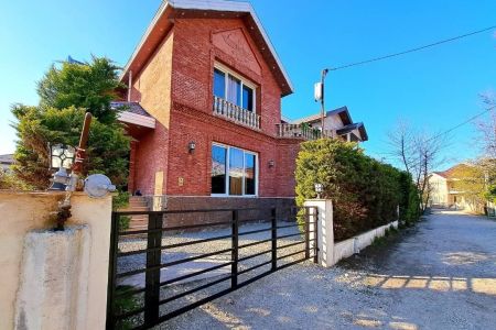 ویلا استخردار در متل قو - سی سرا