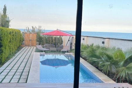 ویلا تریبلکس استخردار در شیرود - لب دریا