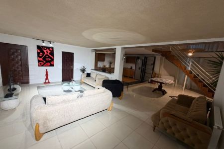 ویلا دوبلکس با استخر و جکوزی در سرخرود