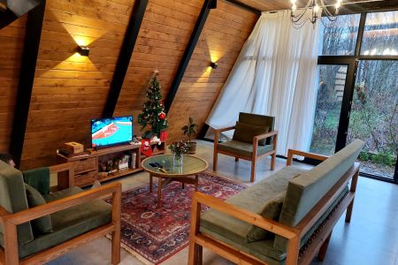 کلبه سوئیسی در حومه لاهیجان - کوره بر