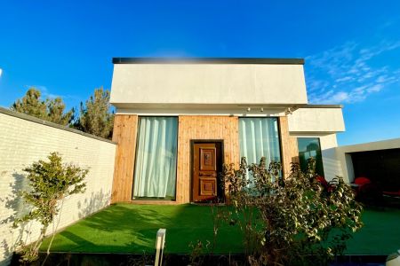 ویلا استخردار در چهارباغ - قاسم گرجی