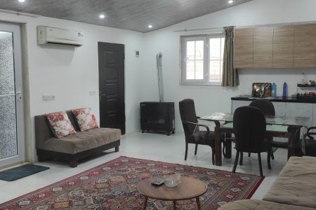 خانه استخردار نزدیک ساحل انزلی - سنگاچین