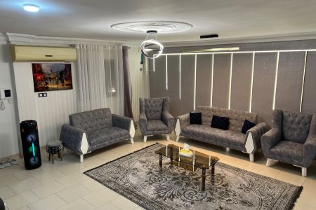 خانه ویلایی طبقه همکف در رشت