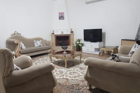 ویلا در خشکبیجار