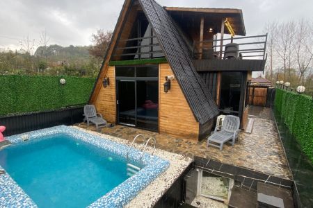 کلبه سوئیسی استخردار در لاهیجان - آزارستانکی