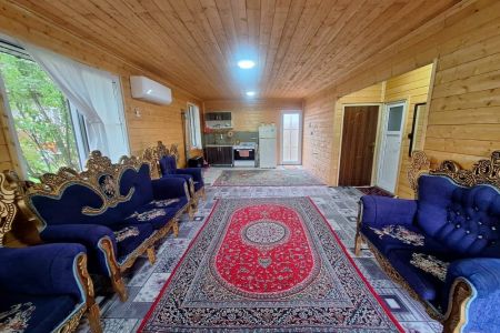 کلبه چوبی در سیاهدول ماسال - نزدیک رودخانه