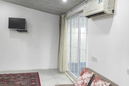 خانه استخردار نزدیک ساحل انزلی - سنگاچین