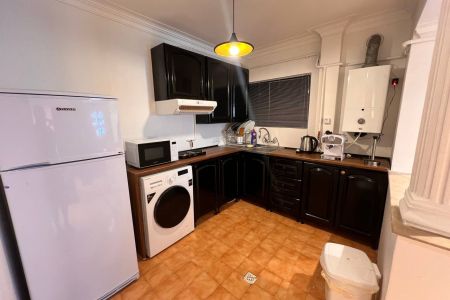 سوئیت مبله در گرگان - طبقه ۳ - واحد ۸