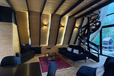 کلبه سوئیسی استخردار در لاهیجان - آزارستانکی