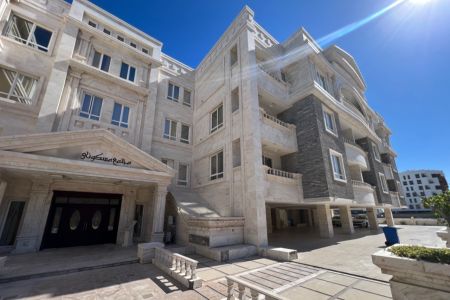 خانه با استخر سانسی در کیش - طبقه ۳