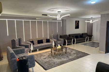 خانه ویلایی طبقه همکف در رشت