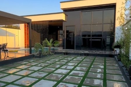 ویلای استخردار در چهارباغ - اوغلان تپه