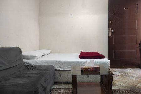 سوئیت در تهران - سیمون بولیوار- حیاط دار