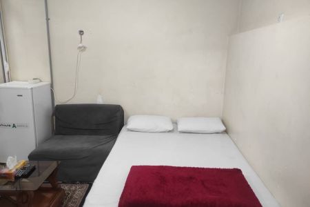 سوئیت در تهران - سیمون بولیوار- حیاط دار