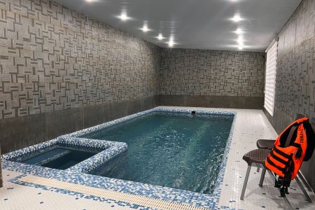 ویلا با استخر و جکوزی در نزدیکی ساحل سرخرود